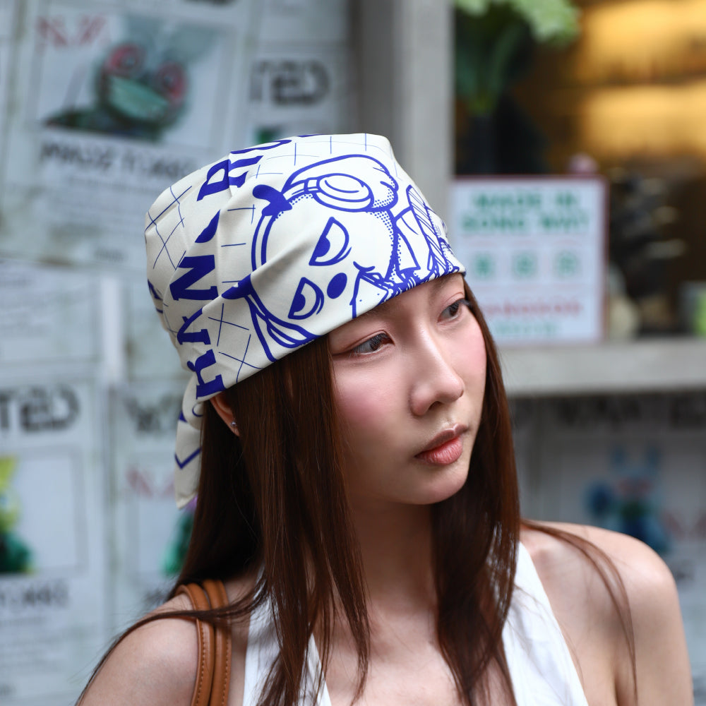 Running Late Bandana (60x60 cm)